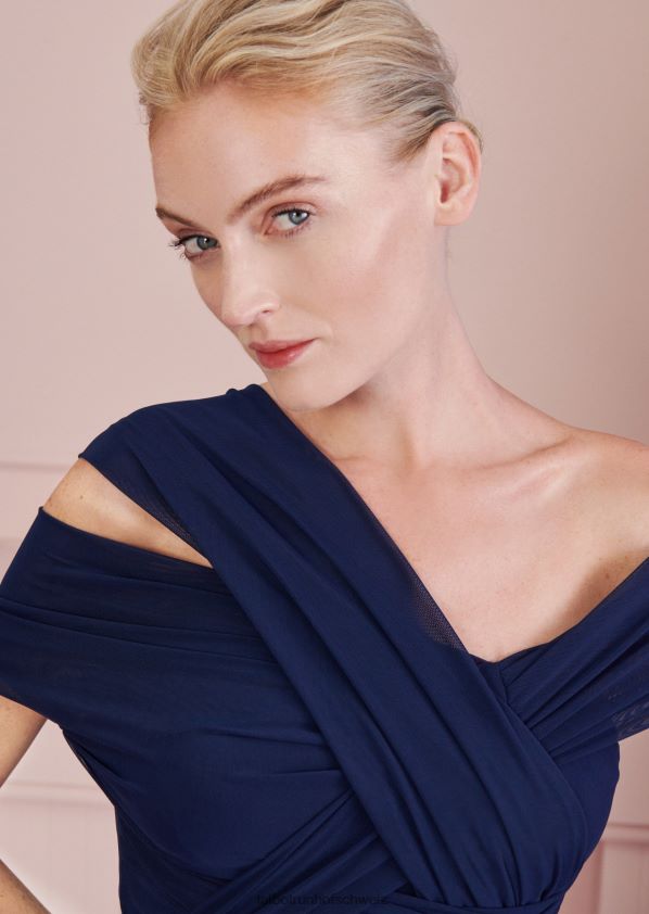 8NNJJV19 Kleidung Mitternachtsblau Frauen Talbot Runhof Abendkleid hoy2